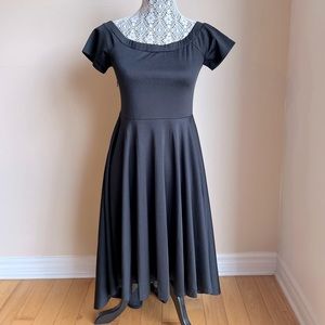 Vintage open shoulders black dress